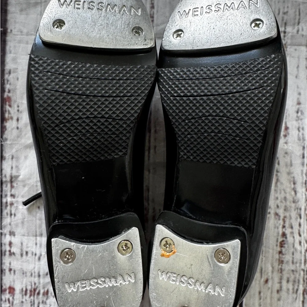 Weissman Black Patent Tap Shoes Size 8.5 Girls Dance Shoes